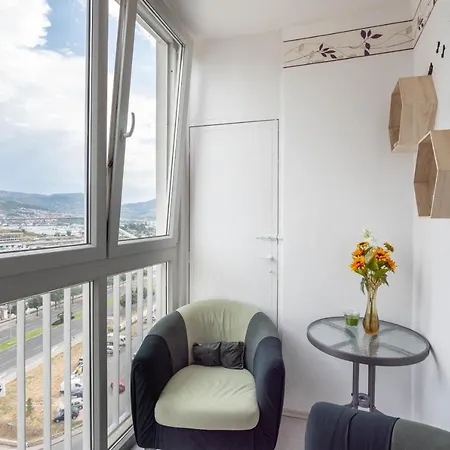 Grof Apartament *